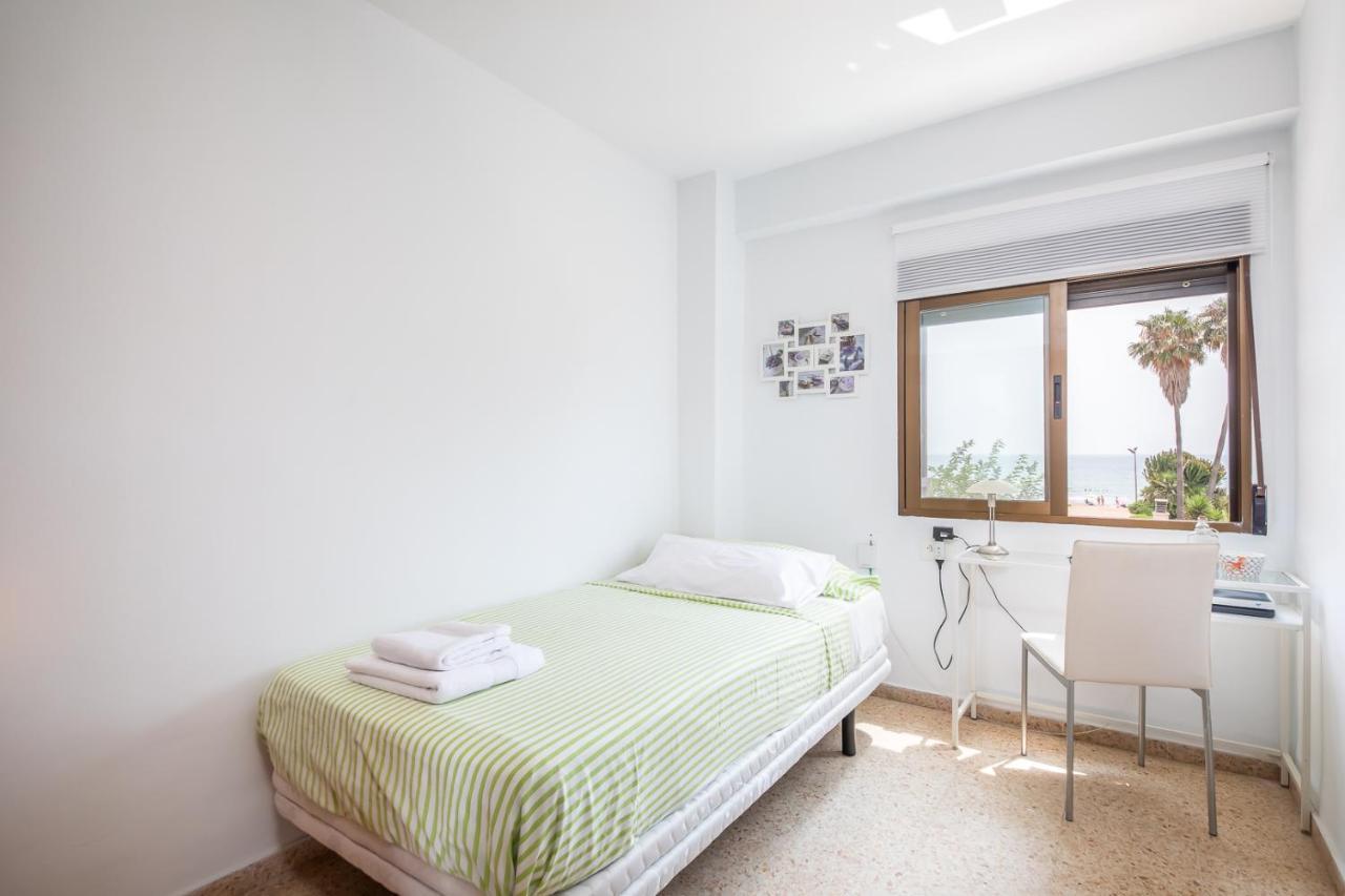 Isola Beachside Apartment فالنسيا المظهر الخارجي الصورة
