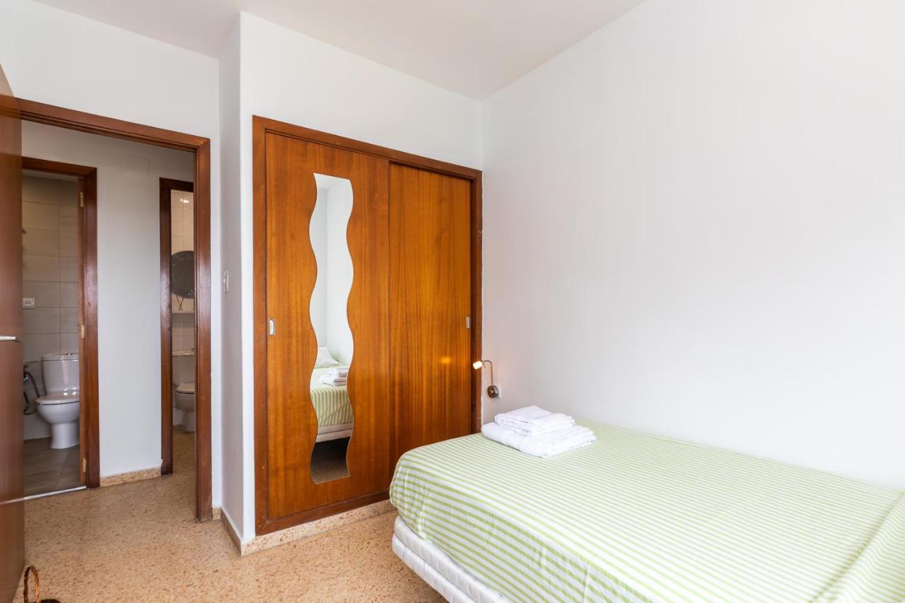 Isola Beachside Apartment فالنسيا المظهر الخارجي الصورة